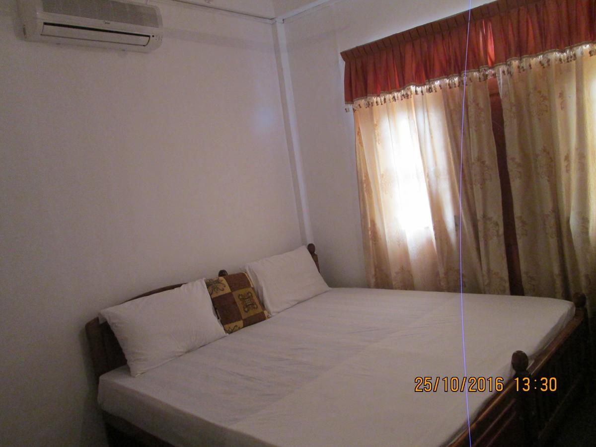 Hotel Blue Whale Jaffna Exterior foto